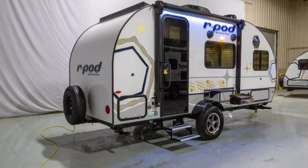 R pod camper